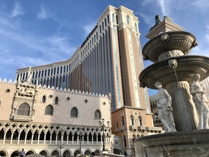 Venetian hotel